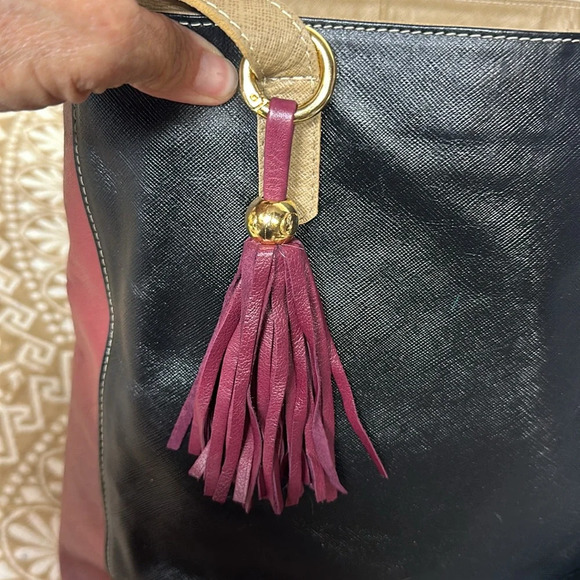 Claudia G Leather Tote/Satchel/Crossbody Bag Made in Colombia - Picture 5 of 15